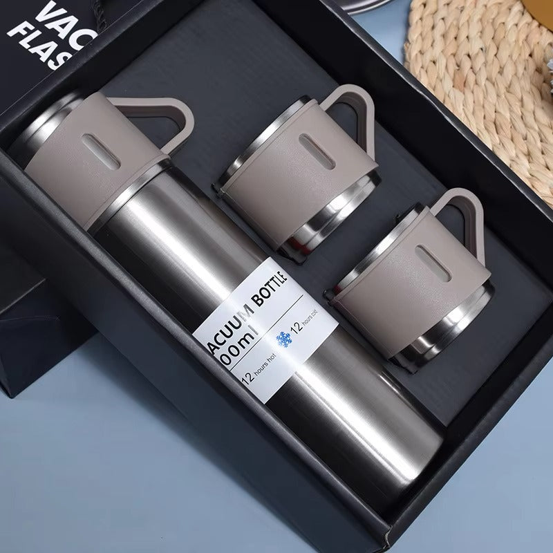 থার্মোস বটল সেট – ভ্যাকুয়াম ইনসুলেটেড ২ কাপ সহ
